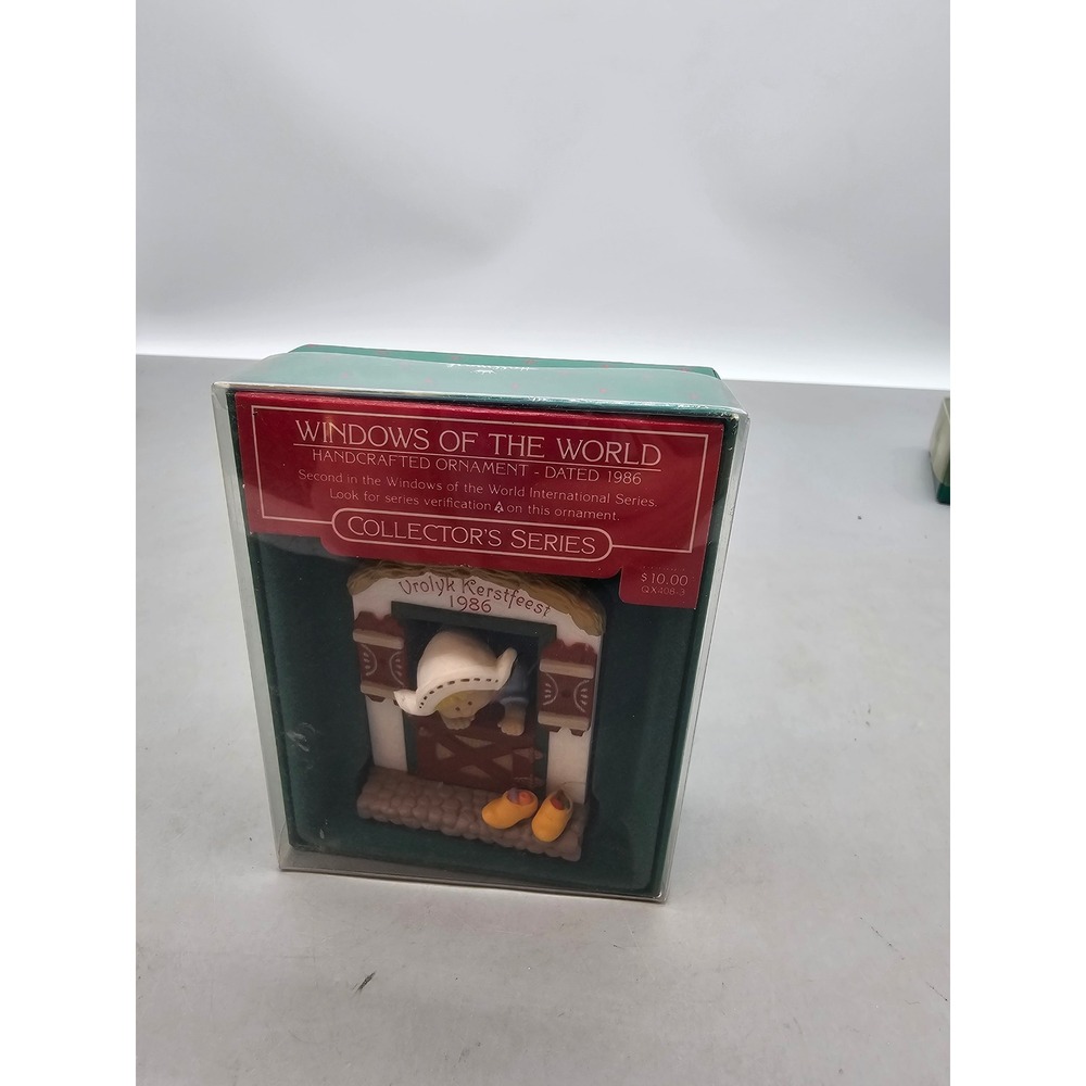 1986 Hallmark Windows of the World Holland Ornament Vrolyk Kerstfeest QX408-3